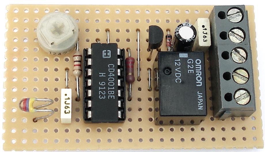 A Photo Of Ron J's 
Temperature Controlled 
Relay Circuit No1